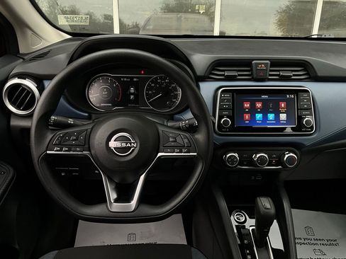 Used 2025 Nissan Versa SV image 13