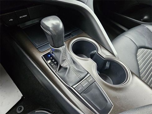 Used 2023 Toyota Camry SE image 21