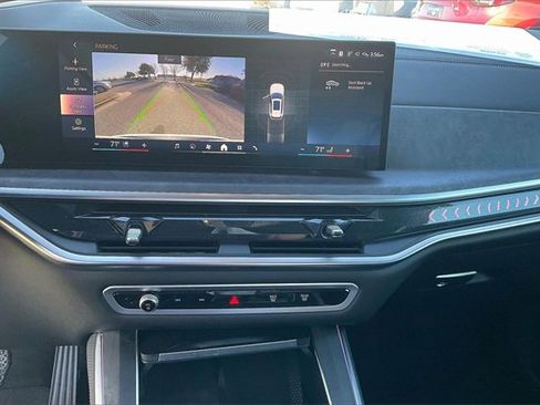 Used 2025 BMW X5 xDrive40i image 30