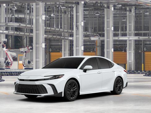 New 2026 Toyota Camry SE image 1