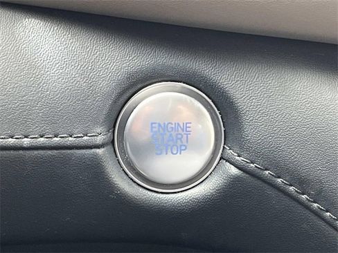 Certified 2022 Hyundai Santa Fe Limited w/ Cargo Package image 34