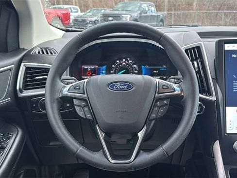 Certified 2024 Ford Edge SEL w/ Convenience Package image 14