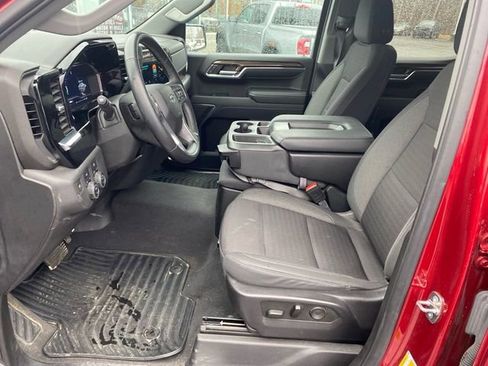 Used 2023 Chevrolet Silverado 1500 RST image 9