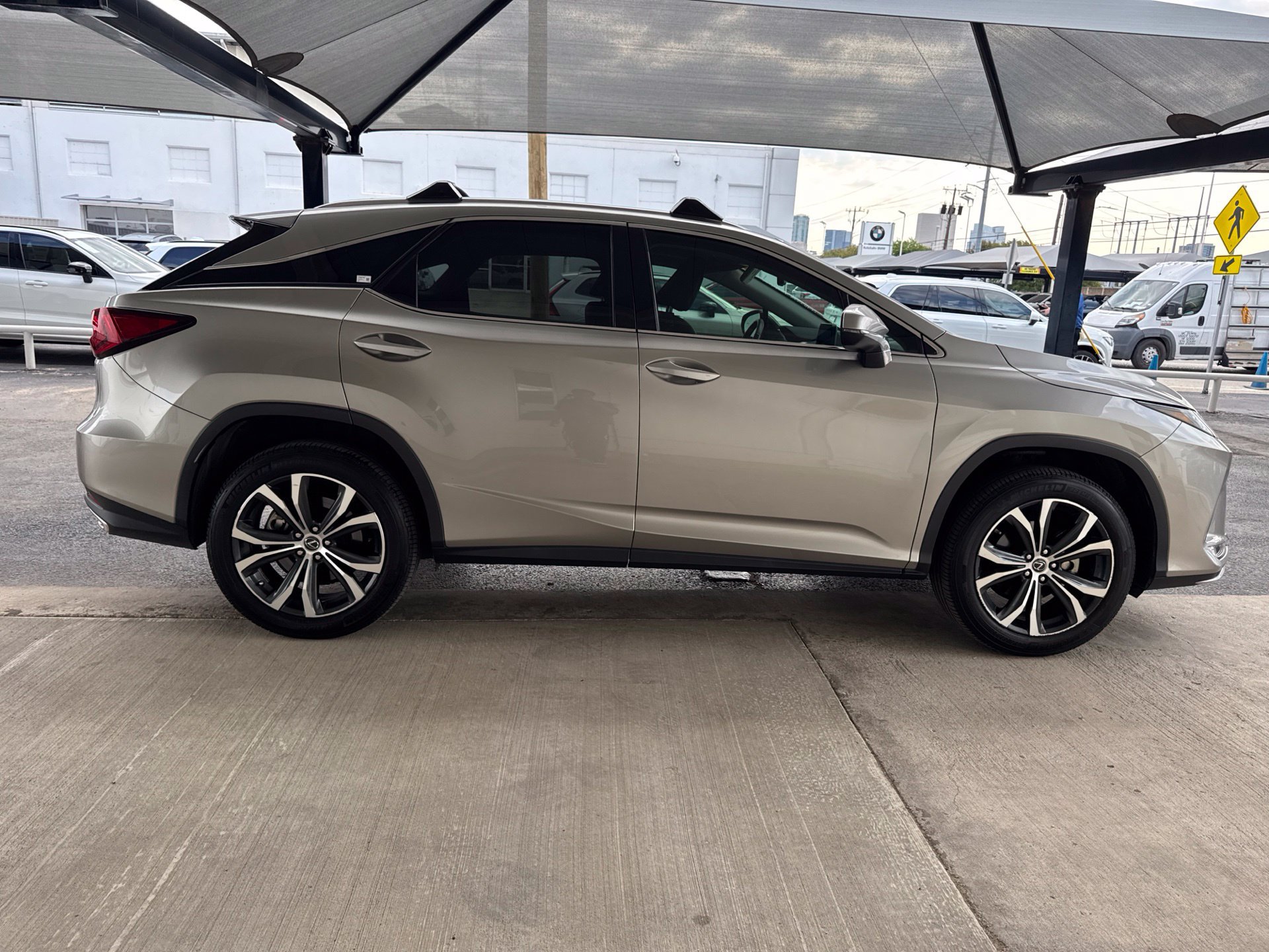 Used 2022 Lexus RX 350 FWD w/ Premium Package image 4