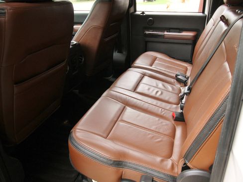 Used 2015 Ford F350 Platinum AWD/4WD image 51