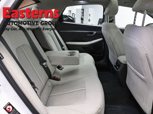 Used 2023 Hyundai Sonata SEL w/ Convenience Package FWD image 23
