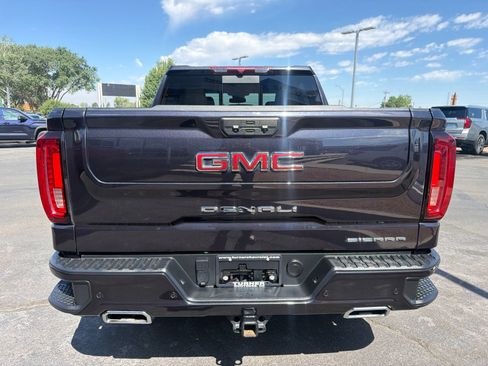 Used 2022 GMC Sierra 1500 Denali AWD/4WD image 7
