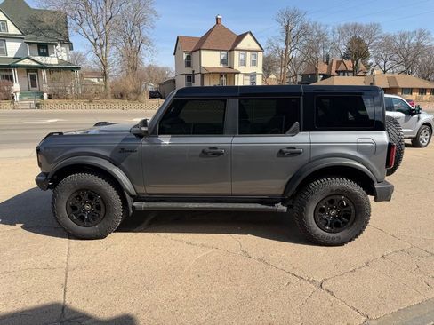 Used 2024 Ford Bronco Wildtrak AWD/4WD image 5