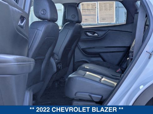 Used 2022 Chevrolet Blazer LT w/ Sound & Technology Package FWD image 16