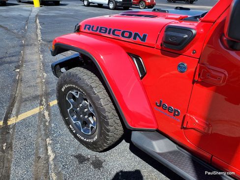 Used 2023 Jeep Wrangler Unlimited Rubicon 4xe w/ Steel Bumper Group image 9