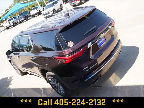 Used 2023 Chevrolet Traverse Premier AWD/4WD image 12