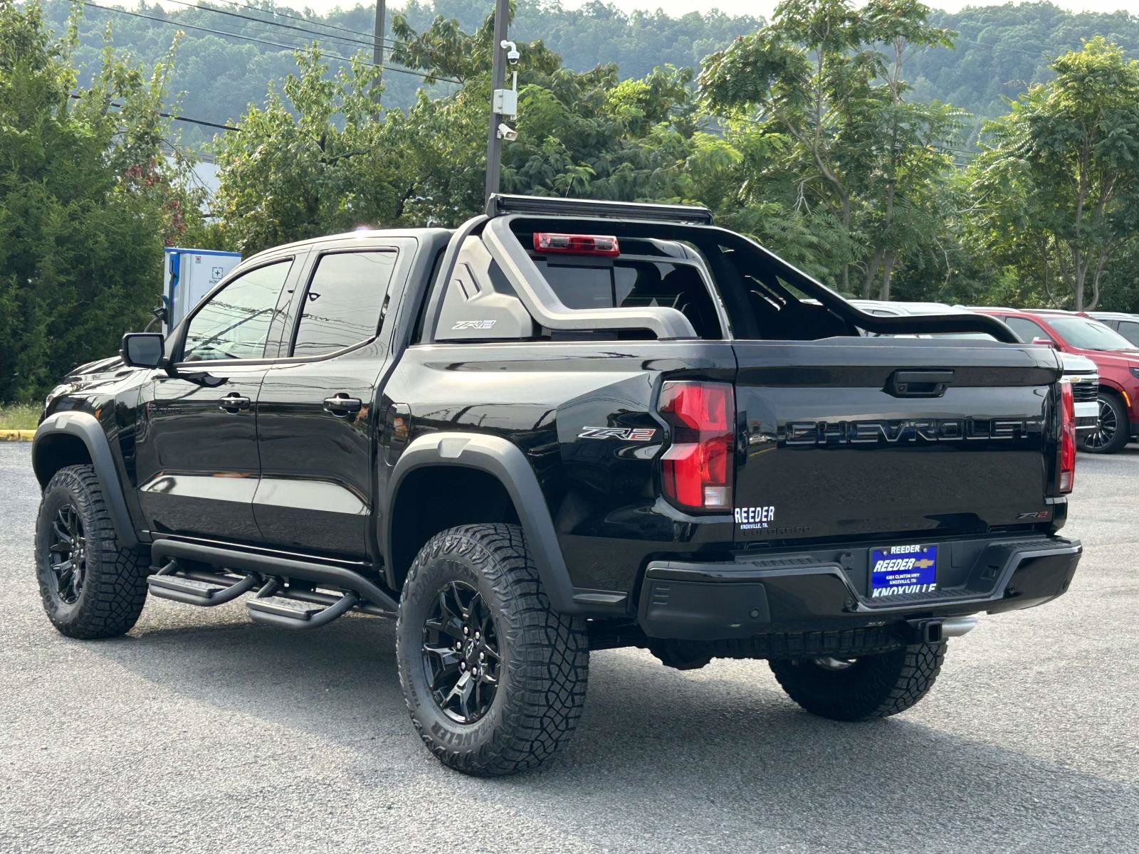 New 2026 Chevrolet Colorado ZR2 w/ Midnight Edition AWD/4WD image 5