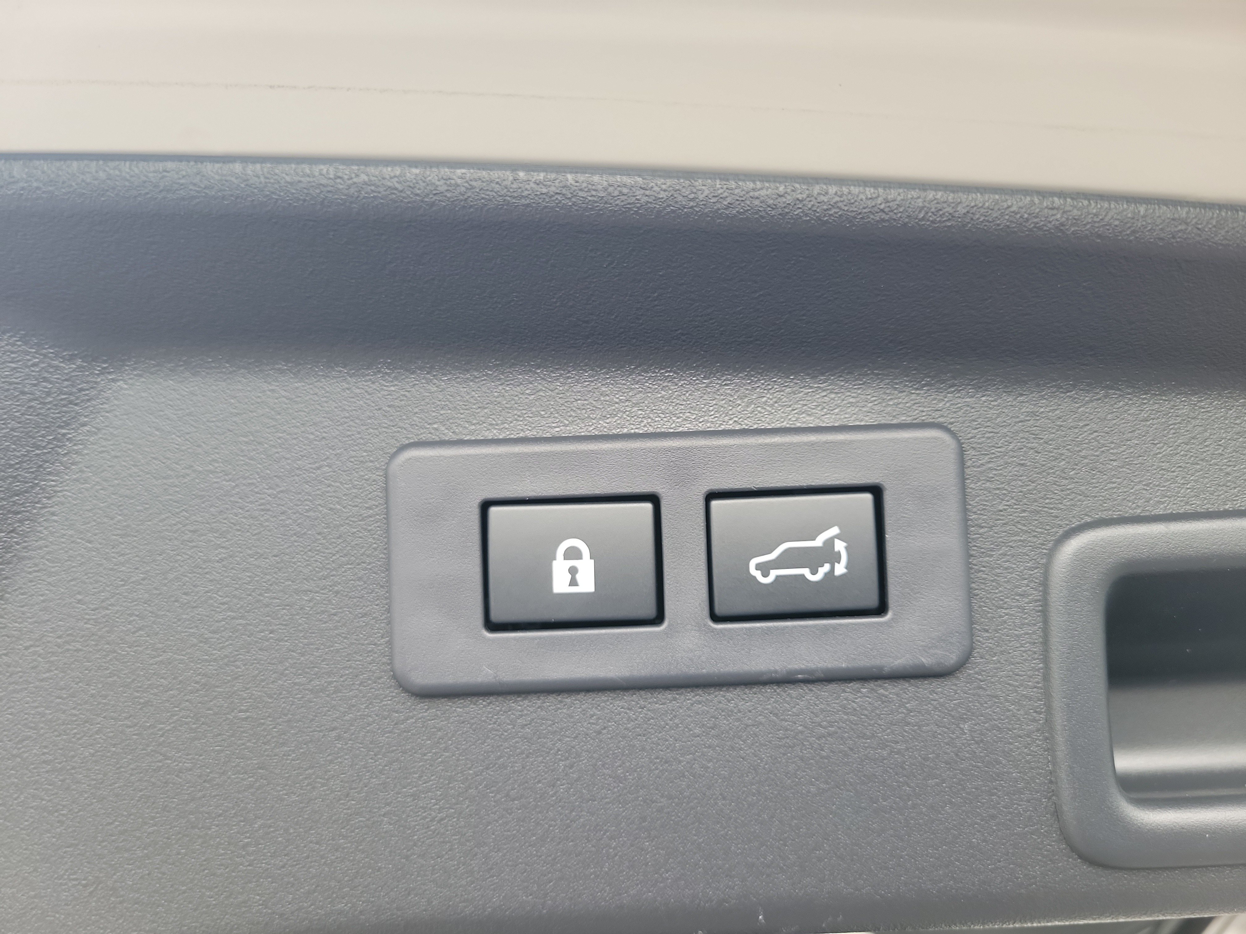 Certified 2026 Subaru Outback Premium AWD/4WD image 11