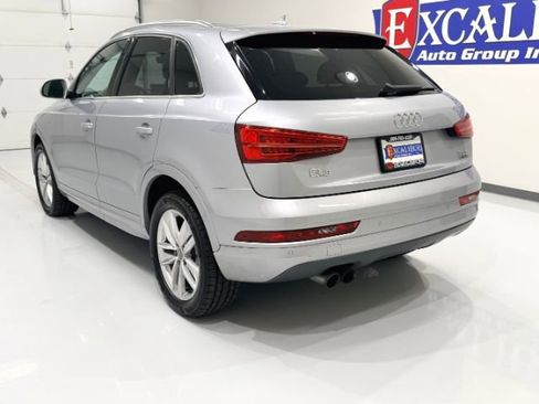 Used 2018 Audi Q3 2.0T Premium Plus w/ Premium Plus Package AWD/4WD image 6