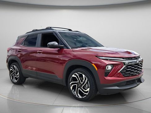 Used 2024 Chevrolet TrailBlazer RS w/ Driver Confidence Package FWD image 8