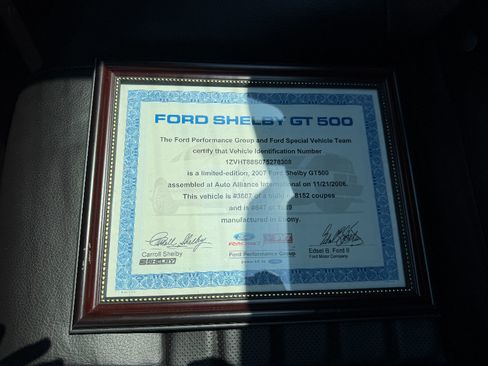 Used 2007 Ford Mustang Shelby GT500 RWD image 30