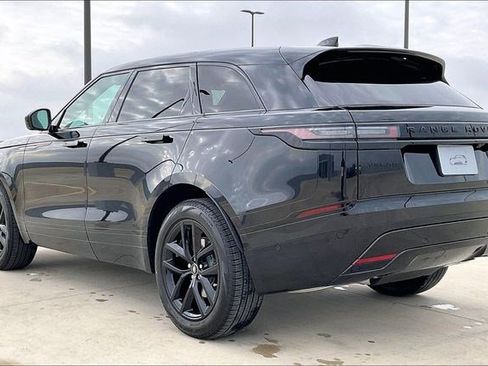 New 2026 Land Rover Range Rover Velar Dynamic SE image 3