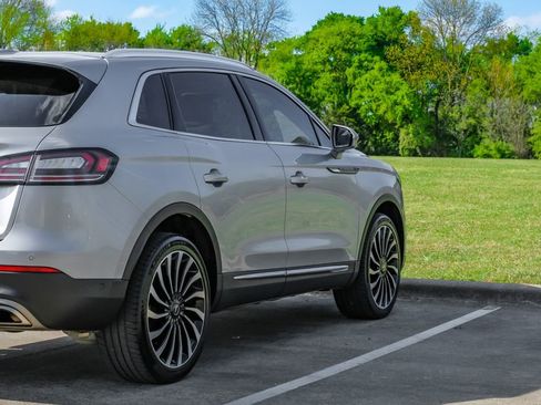 Used 2022 Lincoln Nautilus Black Label AWD/4WD image 13