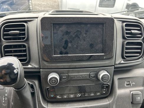 Used 2025 RAM ProMaster 3500 w/ Convenience Group image 11