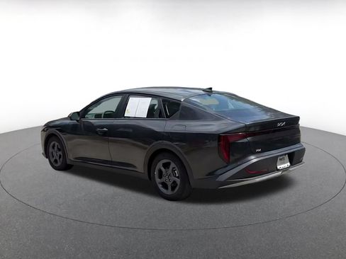 Used 2025 Kia K4 FWD image 10