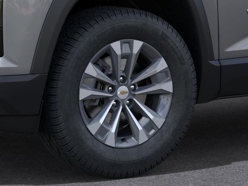 New 2026 Chevrolet Equinox LT FWD image 33