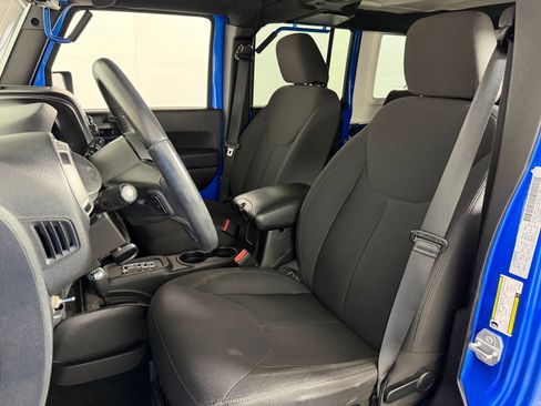 Used 2016 Jeep Wrangler Unlimited Sport w/ Quick Order Package 24S image 4
