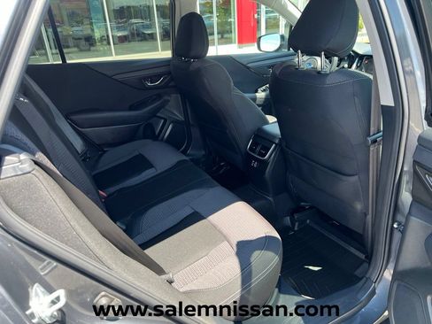 Used 2024 Subaru Outback Premium AWD/4WD image 22