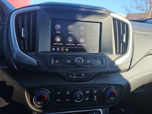 Used 2022 GMC Terrain SLE w/ Driver Convenience Package image 19