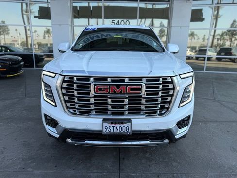 Used 2025 GMC Yukon Denali image 2
