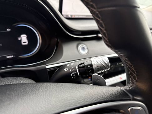 Used 2025 Genesis GV70 2.5T image 15