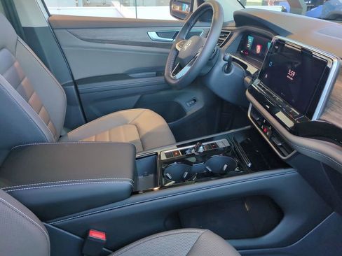 New 2026 Volkswagen Atlas SEL AWD/4WD image 37