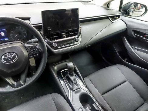 Certified 2025 Toyota Corolla LE image 13