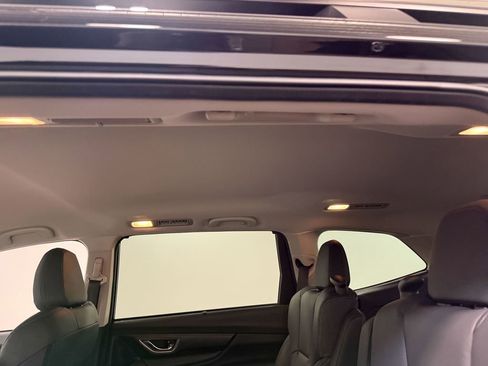Used 2023 Subaru Ascent Limited AWD/4WD image 44