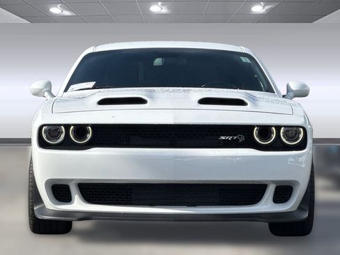 Used 2019 Dodge Challenger SRT Hellcat image 5
