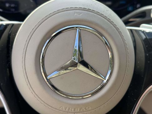 Used 2022 Mercedes-Benz S 500 4MATIC image 21