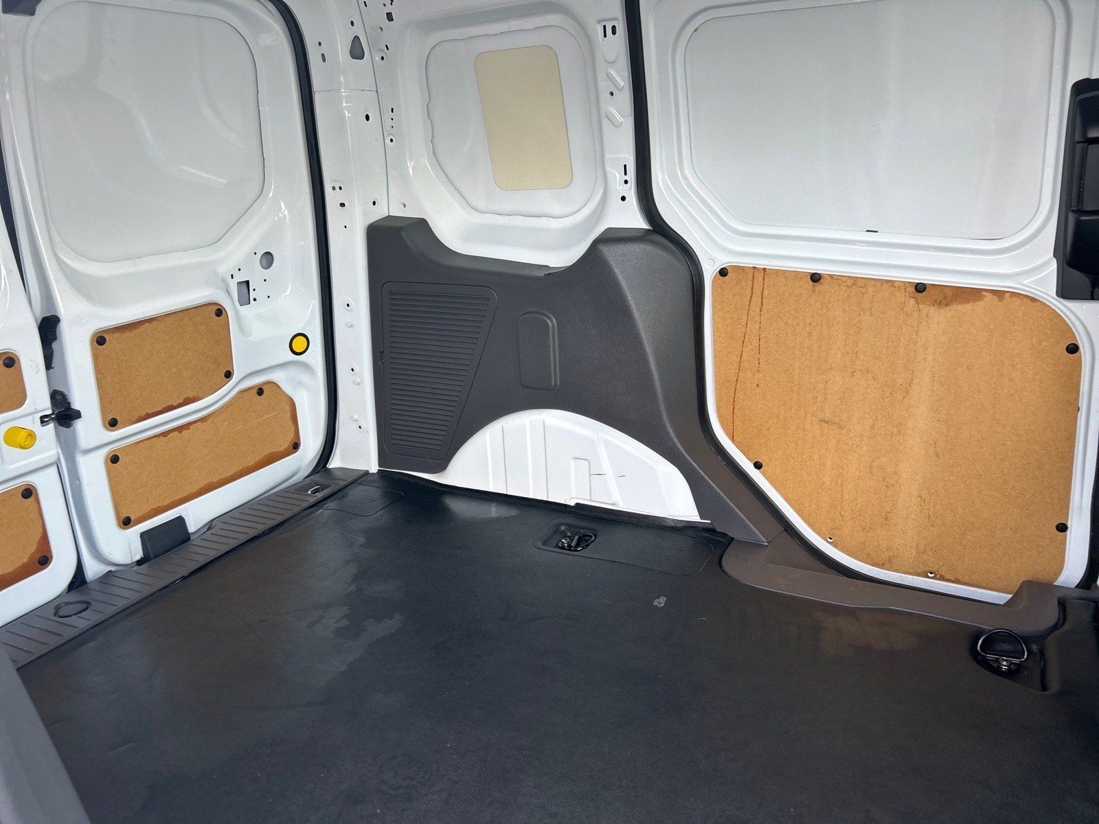Used 2020 Ford Transit Connect XL FWD image 16