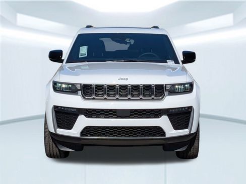 New 2026 Jeep Grand Cherokee Limited image 11