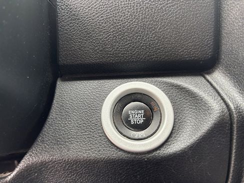 Used 2017 RAM 1500 Rebel w/ Luxury Group image 29