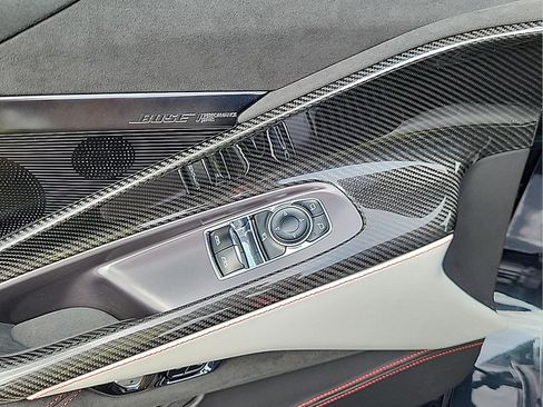 Used 2023 Chevrolet Corvette Z06 RWD image 12