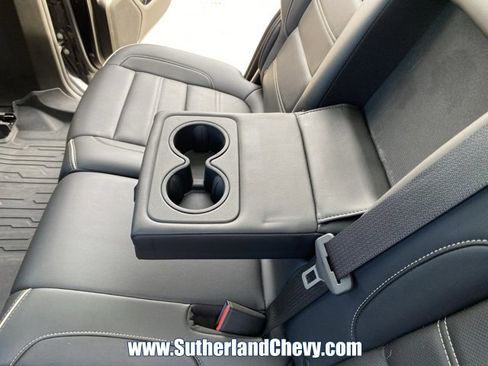 Used 2022 GMC Acadia Denali w/ GMC Pro Grade Package image 44