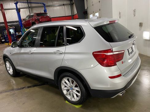Used 2015 BMW X3 xDrive28d image 3