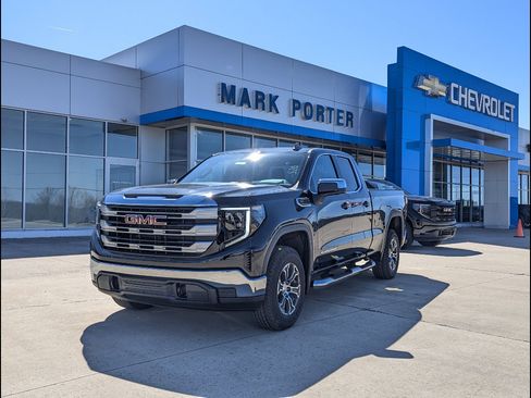 New 2026 GMC Sierra 1500 SLE w/ X31 Off-Road Package AWD/4WD image 1