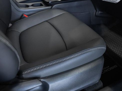 New 2026 Toyota Corolla Cross XLE image 33