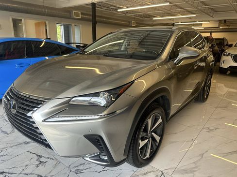 Used 2018 Lexus NX 300 AWD w/ Premium Package image 2