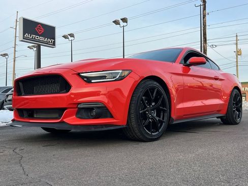 Used 2016 Ford Mustang Coupe image 32