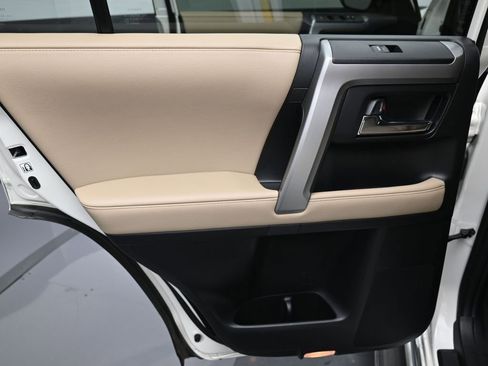 Used 2023 Toyota 4Runner Limited image 34