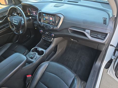 Used 2022 GMC Terrain AT4 w/ Infotainment Package II image 30