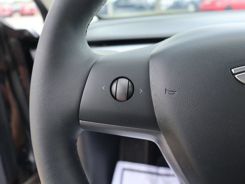 Used 2020 Tesla Model 3 Long Range AWD/4WD image 29