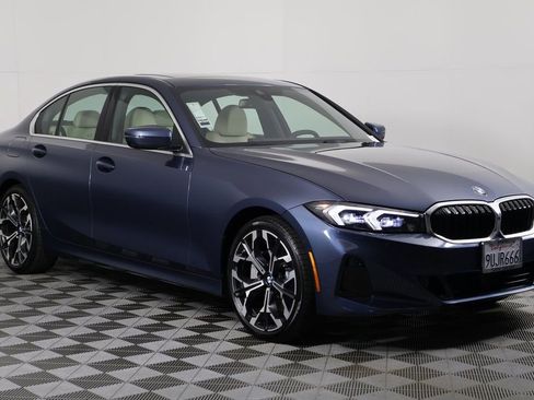 Used 2025 BMW 330i Sedan w/ Premium Package image 3