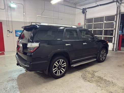 Used 2016 Toyota 4Runner Limited AWD/4WD image 8